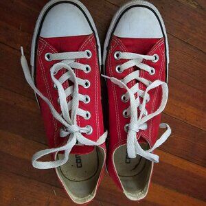 Red Converse